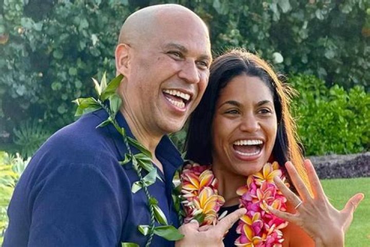 All About Damaris Lewis | Age, Net Worth, Relationship, Career