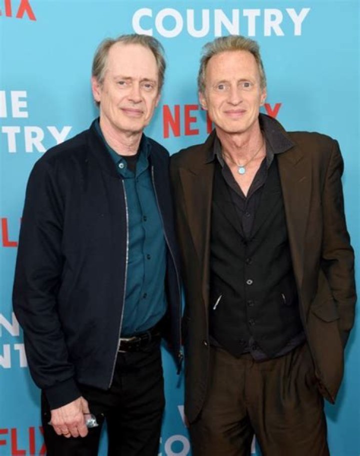All About Michael Buscemi | Net Worth, Relationship, Career