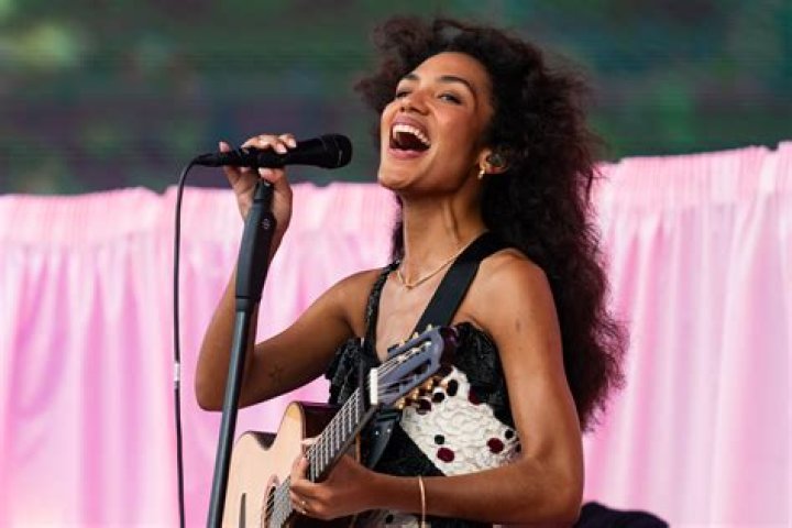 Celeste Oliva Age, Wiki, Height, Partner, Instagram