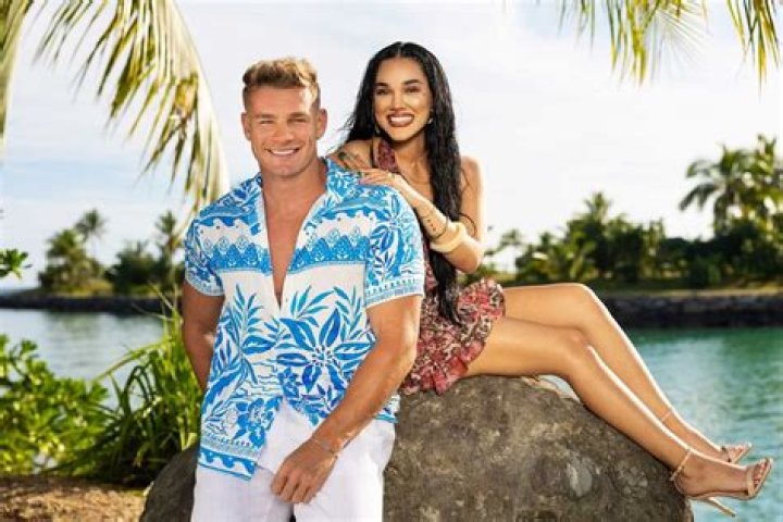 Cely Vazquez (Love Island USA) Biography, Age, Net Worth, Family, Wiki, Height, Dating, Boyfriend, Nationality, Job, Salary, Shows, Parents, Career