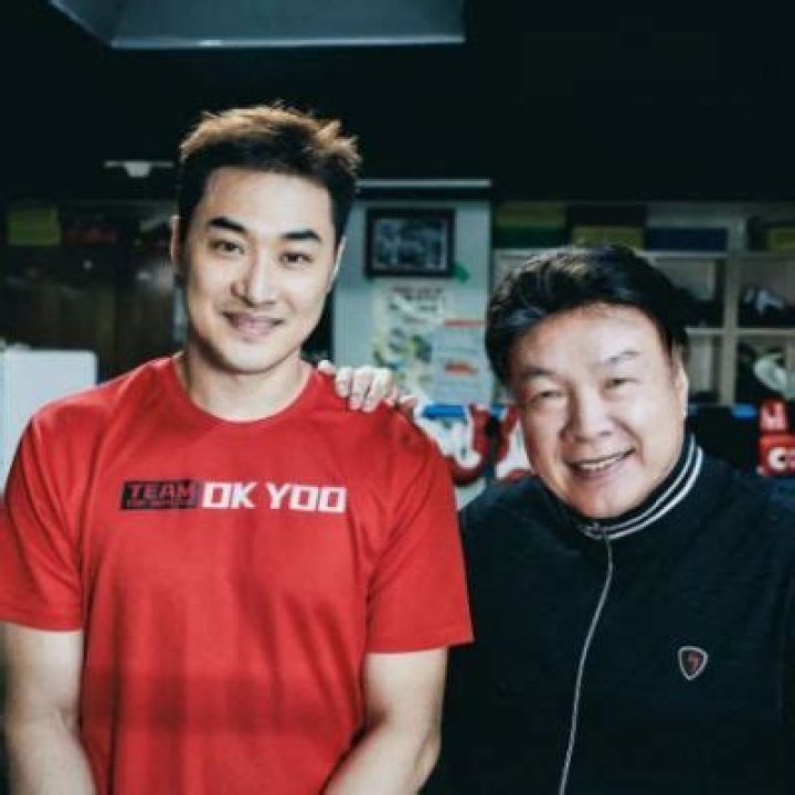 DK Yoo- Wiki, Age, Height, Net Worth, Girlfriend, Ethnicity