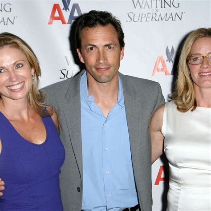Elisabeth Shue : Bio, Net Worth, Age, Height, Husband, And Career