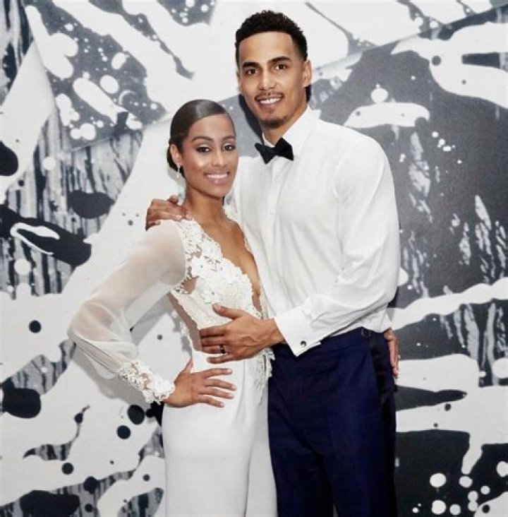 Hellena Taylor- Wiki, Husband, Net Worth, Height