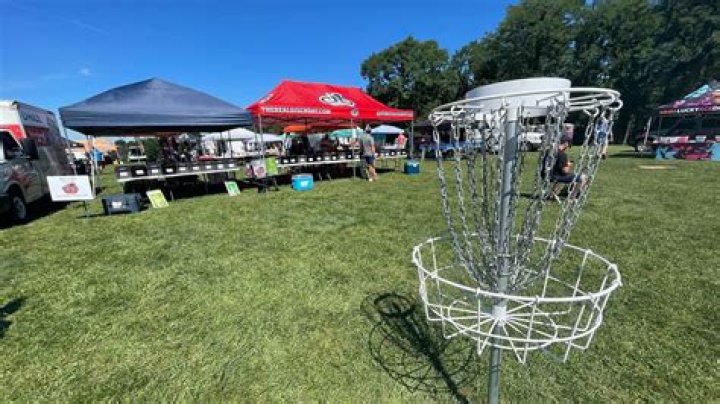 How Old Is Zach Arlinghaus? Kentucky Disc Golfer – Age Wikipedia And Parents Info