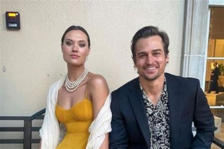 Is Laura James Married To Jon Michael Ecker | Relationship