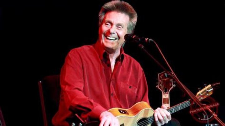 Joe Brown Biography, Age, Height, Family, Wife, Children, Songs and Net Worth