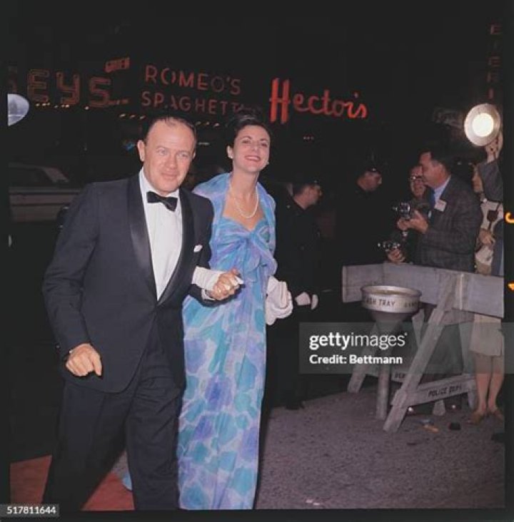 Josh Mankiewicz, Married At the Age of 60: Interesting Dating Story