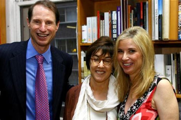 Laurie Oseran: Who Is Ron Wyden’s Ex-Wife?