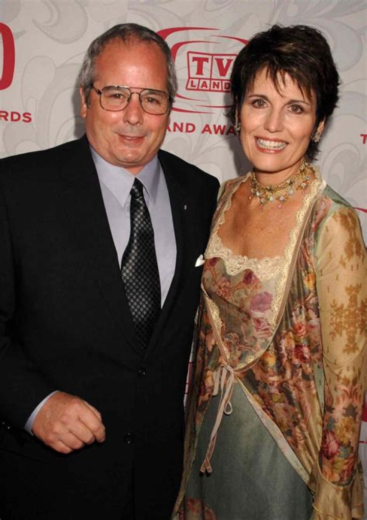 Lucie Arnaz- Bio, Age, Height, Net Worth, Husband, Marriage, Career