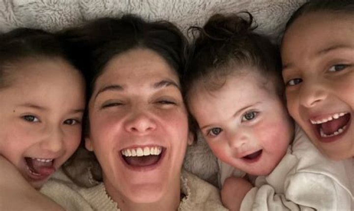 Natalia Alcocer Wiki: Is She Married? Meet Her Children Hijas Mariana And Natalia Baston