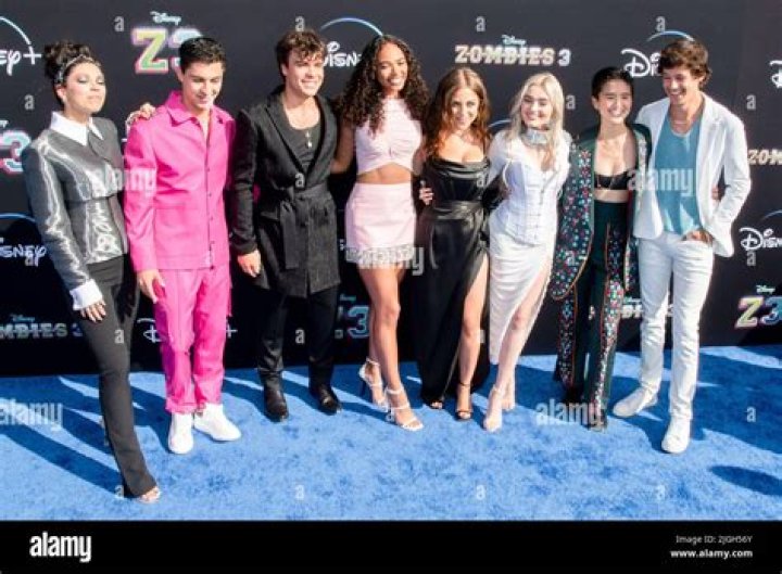 Pearce Joza- Wiki, Net Worth, Girlfriend, Height, Career