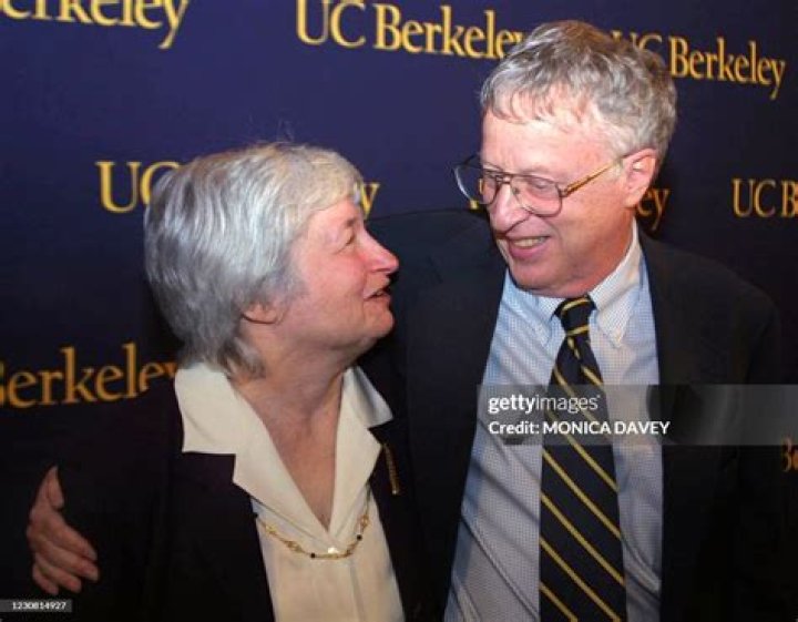 Robert Akerlof Wife, Age, Wikipedia, Net Worth: Janet Yellen Son