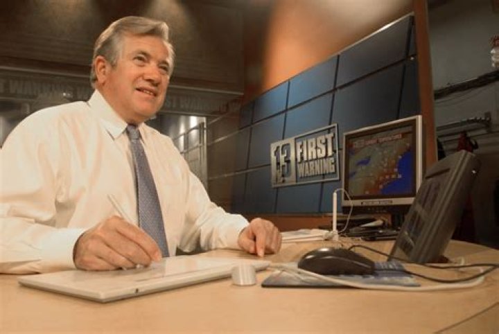 What Happened To Bob Kovachick -Has Meteorologist Done Eye Surgery?